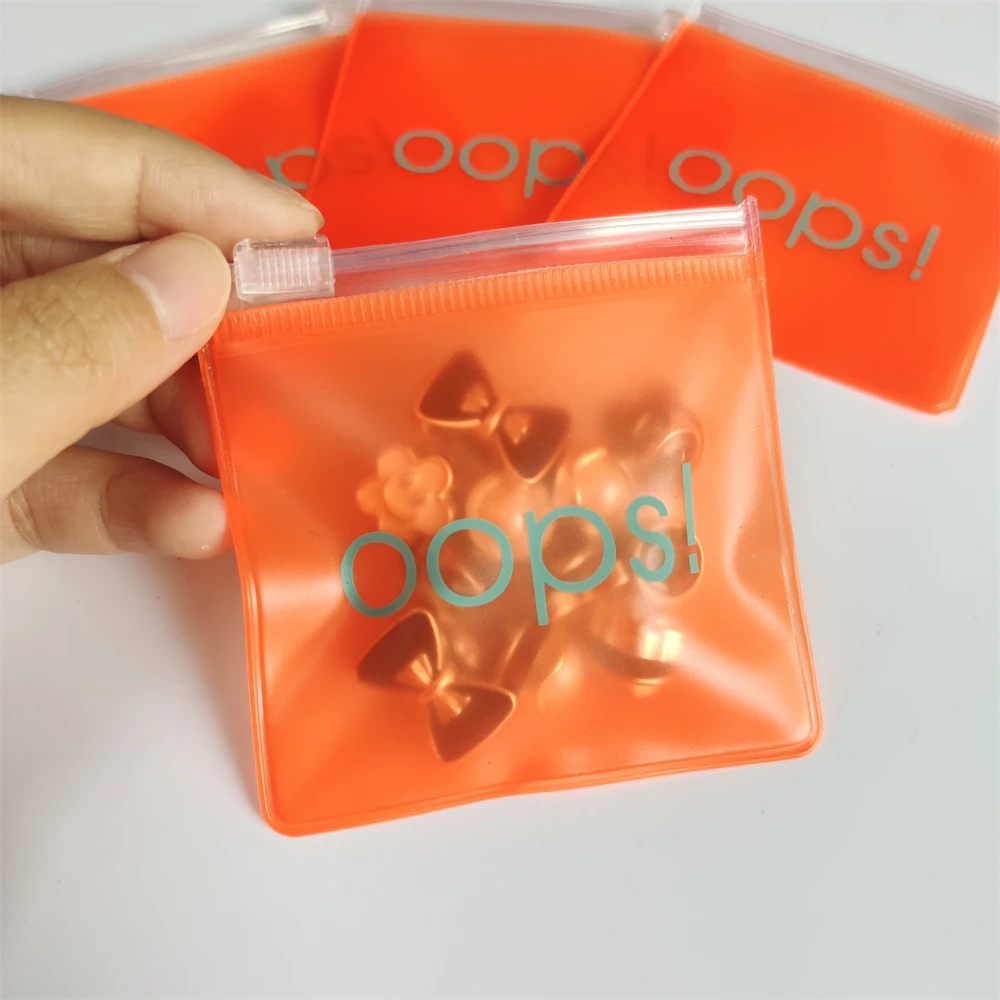 Customized Small Jewelry Packaging Zip Plastic Bag Matte Cute Zipper