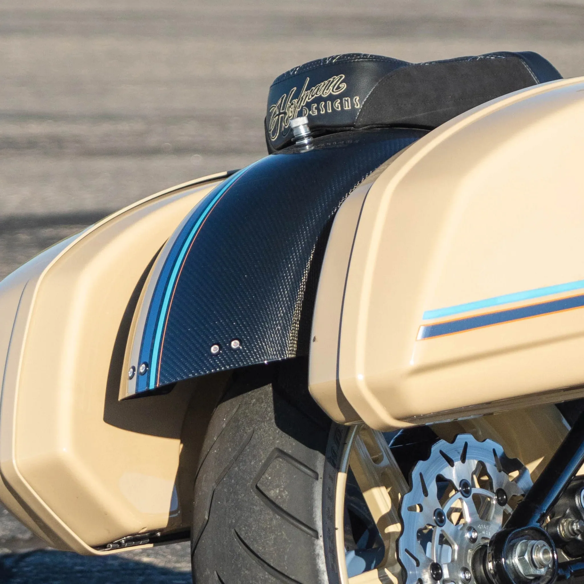 AKOSO Twill Weave Glossy 3K Carbon Fiber Motorcycle Rear Fender for Harley Davidson Low Rider S FXLRS Low Rider ST FXLRST FXRST