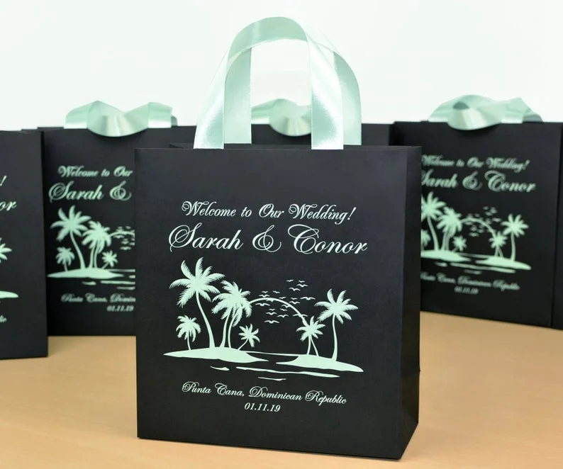 30 Beach Wedding Welcome Bags with satin ribbon handles and your names Silver Wedding gift Bag Personalized Tropic Wedding favors for guests