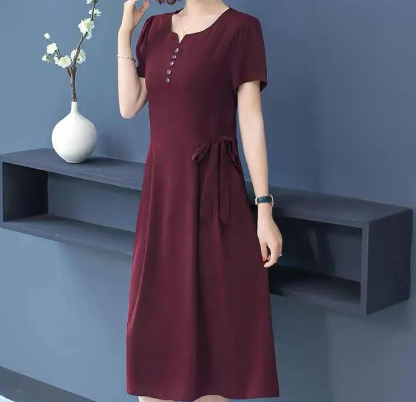 Spring/Summer Fashion Dress With a New Style 2024 New Middle Aged Mothers and Women With Waist up Skirt