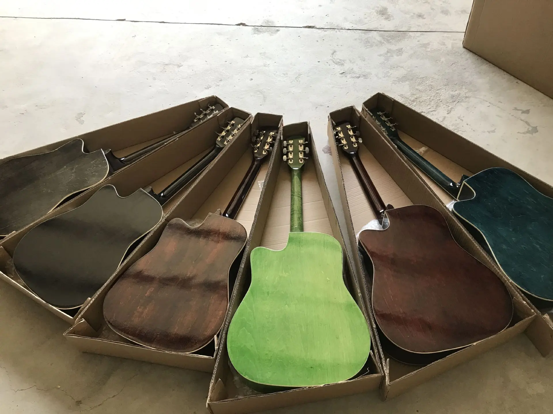 Factory Wholesale Basswood 41 Inch Folk Guitar For Beginner And Kids