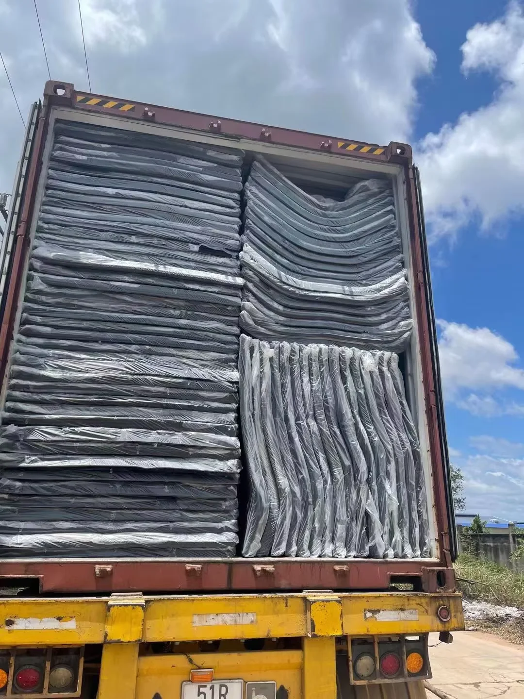 Artes Factory Direct Selling High Density Sponge EVA Sheet Non-skid ECO-Friendly Diamond Eva Foam Material details