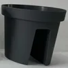 Gris oscuro