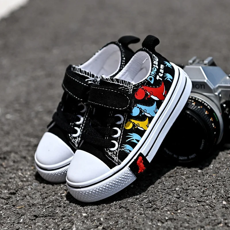 2022 Children's Cartoon Canvas Shoes Casual Fashionable