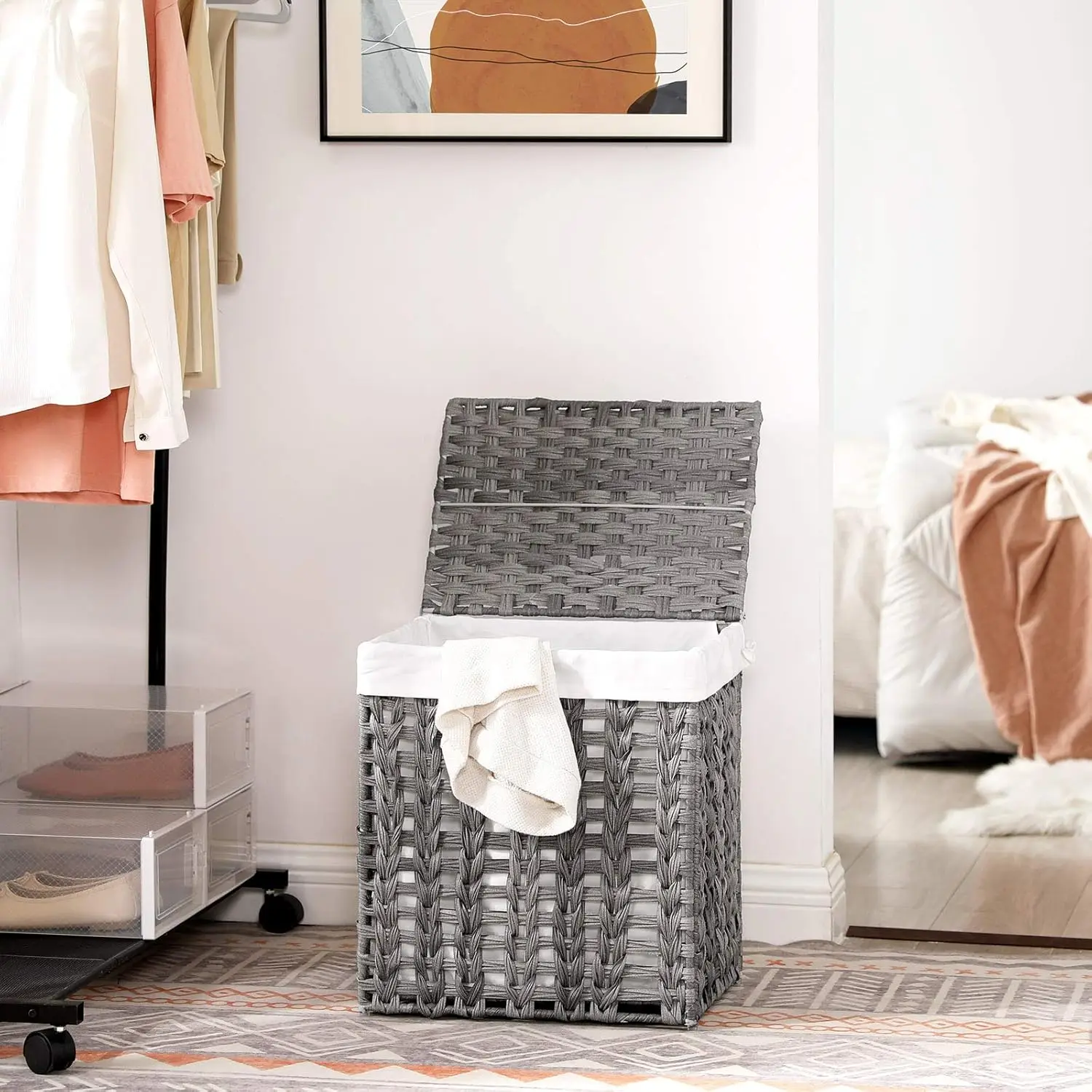 JY Home Use Plastic Metal Woven Rolling Laundry Hamper PP Synthetic Rattan Basket with Lid Cheap Stocks Available