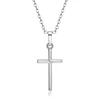 Collana con croce tempestata di diamanti K bianchi