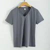 Cuello en V Premium Gris