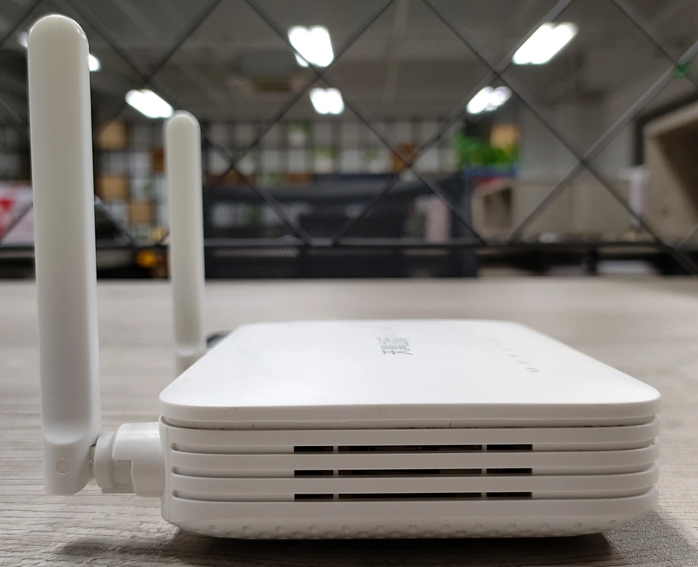 Used Hs8145c5 Xpon Optic Machine Wifi 1ge+3fe+ 1tel+usb Optical Network