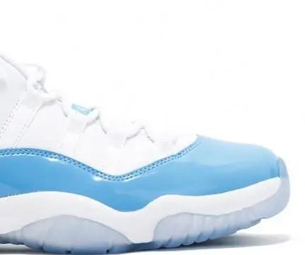 Гамма-синего и белого цвета; Цвета: серебристый металлик, Платиновый оттенок низкая тренажерный зал красный Ретро Bred AJ11 баскетбольные кеды для мужчин EU40-47