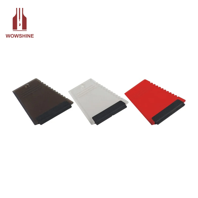 Пластиковый скребок для льда