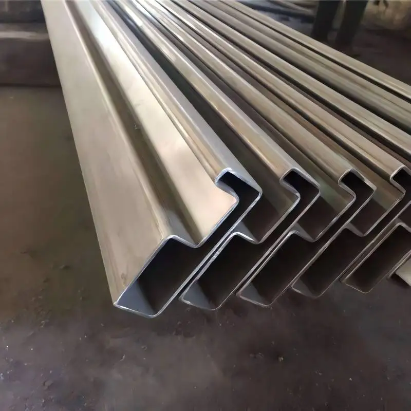 Irregular seamless steel pipe