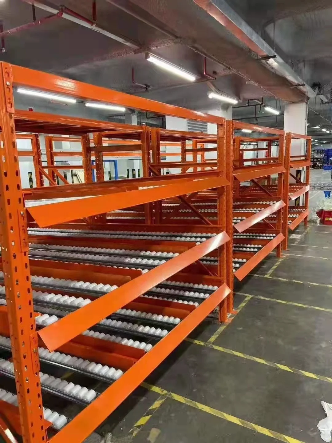 Flow Rack Placon GFSY Placon Flow Rail Conveyor Roller Track for Lean Pipe System