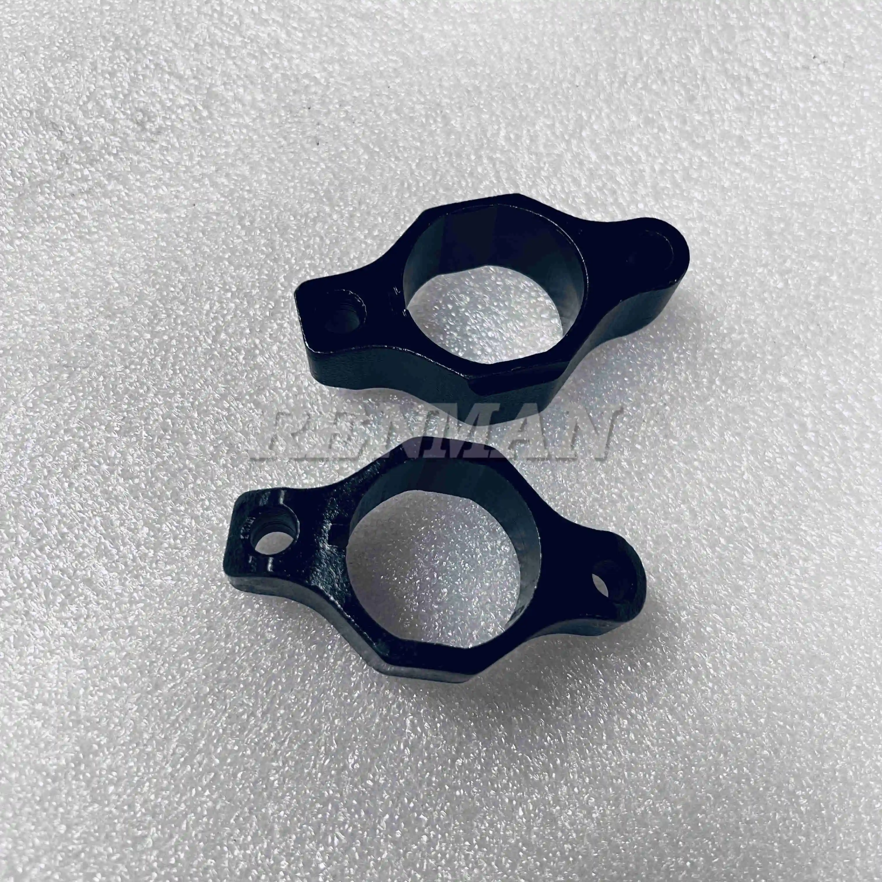 Cummins ISBE ISLE Injector Clamp 5259180 4935686