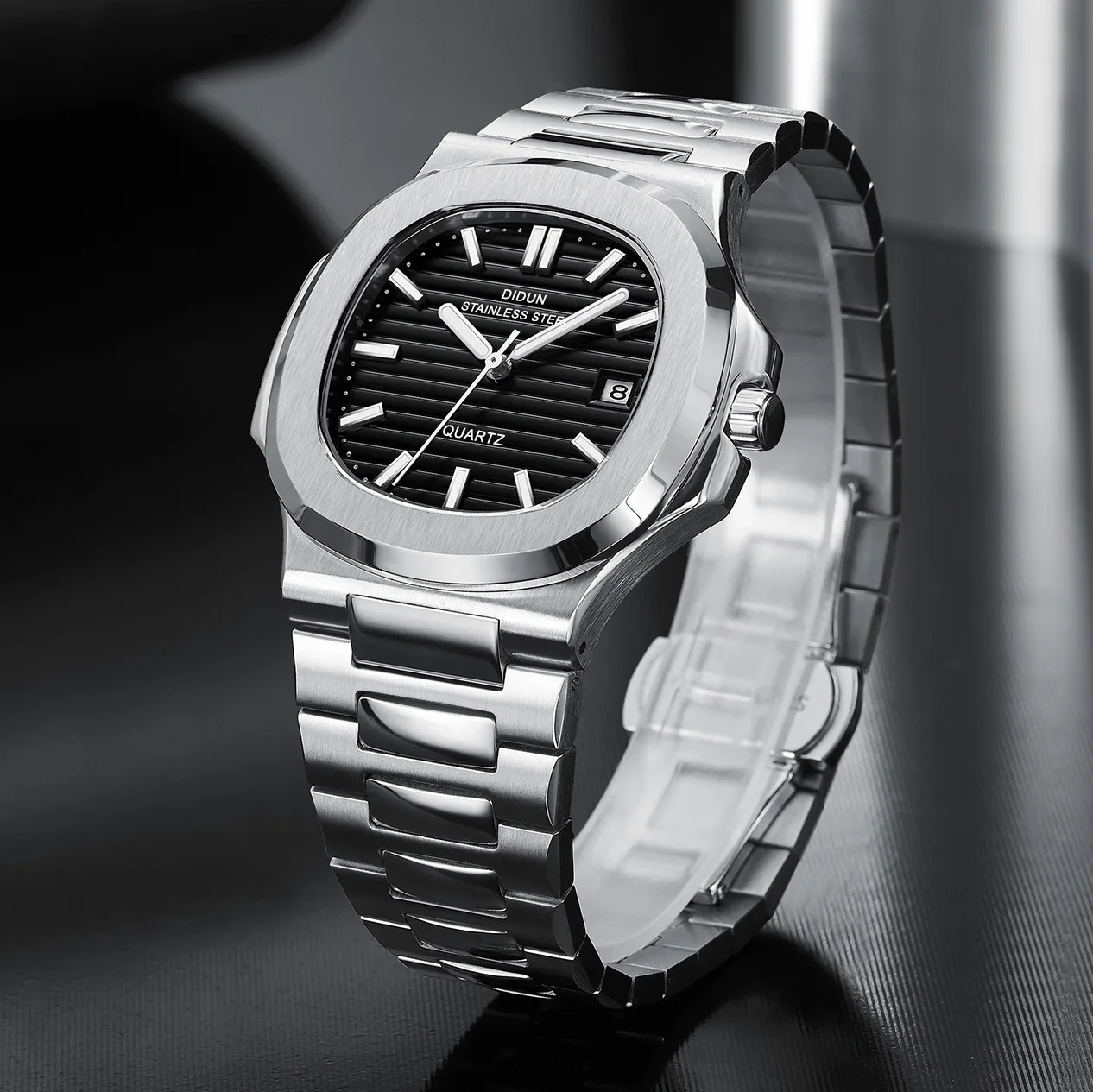 DIDUN Design Watch - Minimalist Guys' Mechanical Watch