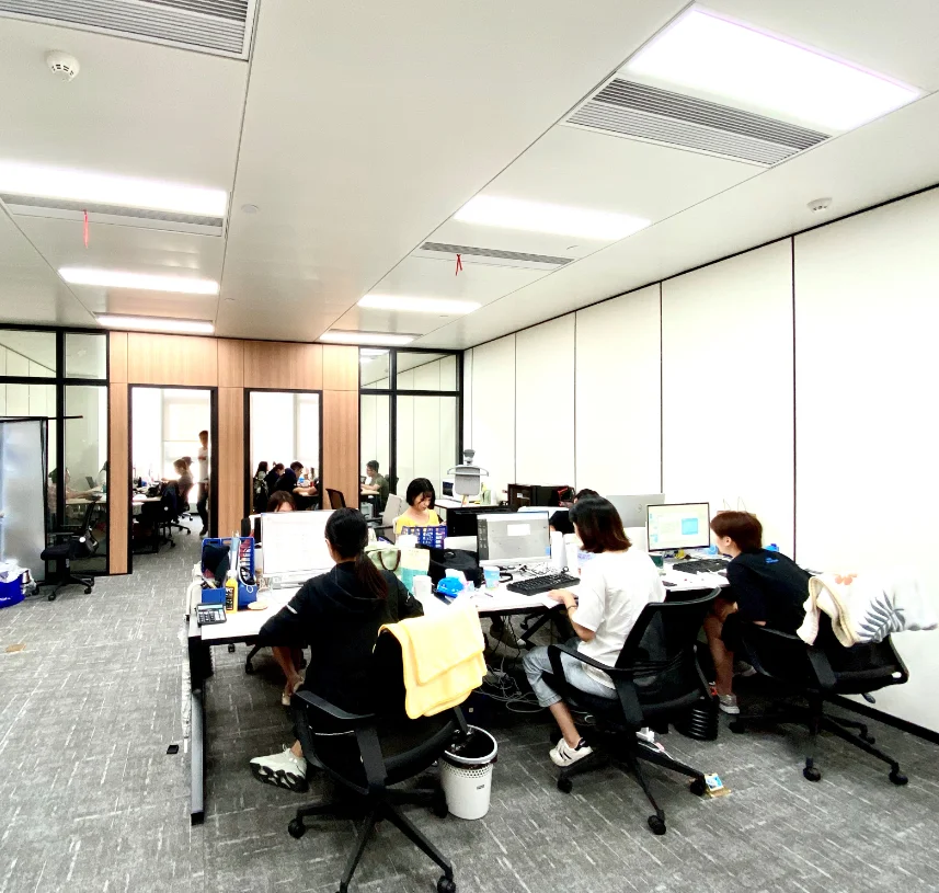 Xiamen Blingbling Industry And Trade Co., Ltd. 2