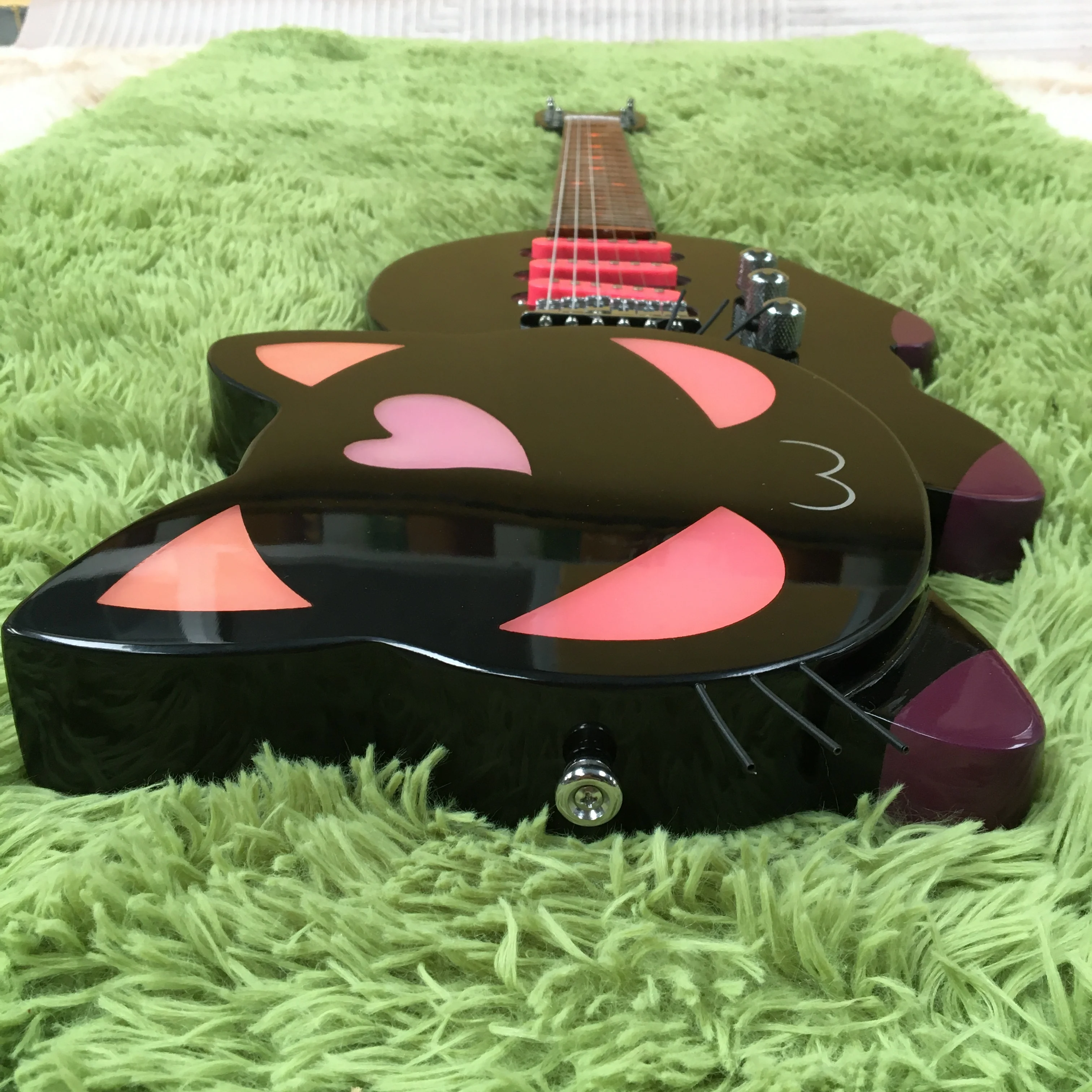 Cat Shape Electric Guitar - Custom OEM Guitar with Fast Free