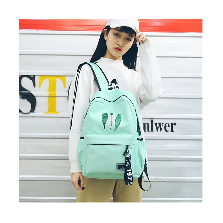 Mochila color plomo, material lona. | Bags, Backpacks, Fashion