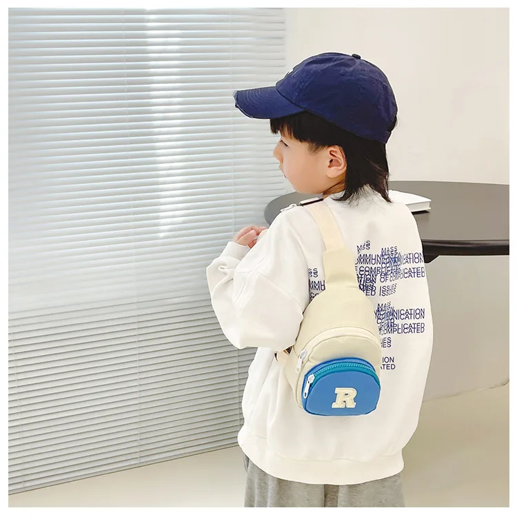 Hot Children's Casual Nylon Zipper Crossbody Bags Boys and Girls Embroidered Letter Shoulder Chest Bag