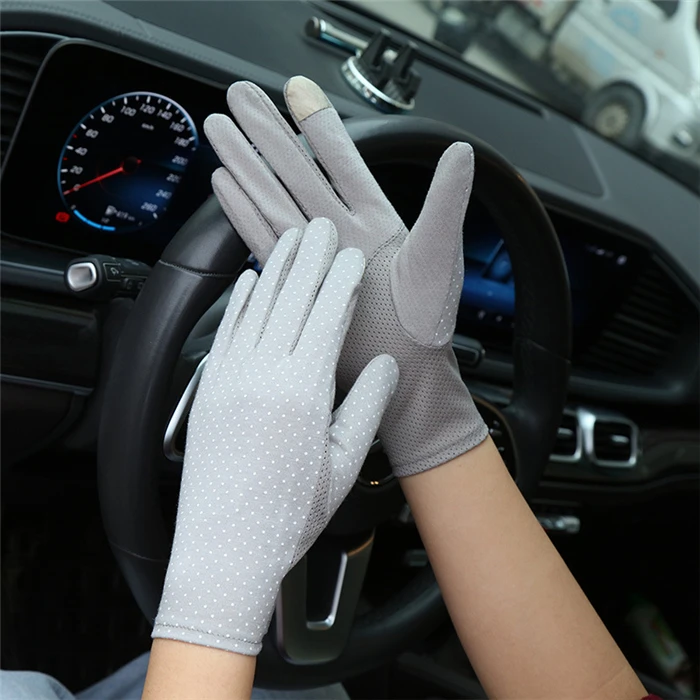 gloves17.jpg