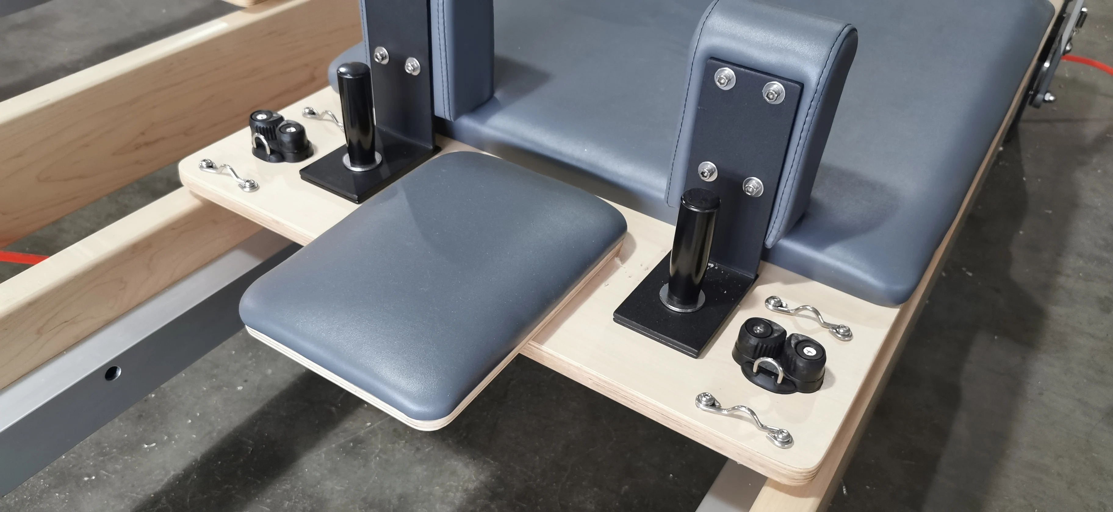 Maple Wood Pilates Reformer For Studio & Home Workouts Oem