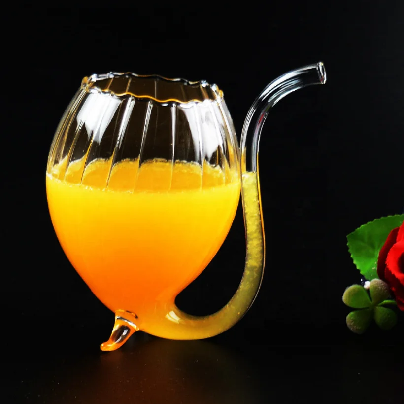 Оптовая продажа 300 мл плиссированная стеклянная чашка для питья с одной