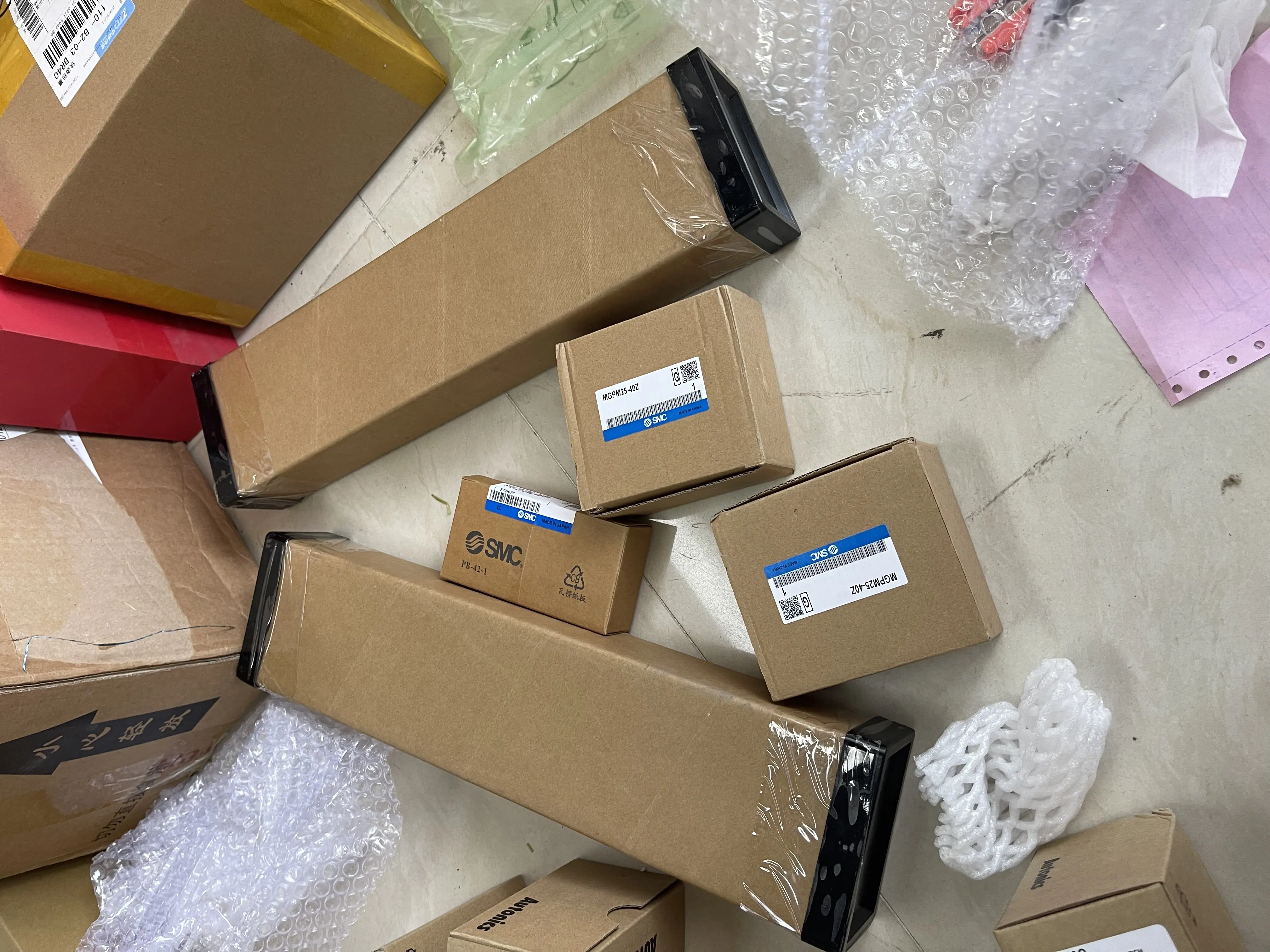 SMC Pneumatic Cylinder MGPM25-40Z SMC Pneumatic Cylinder MGPM25-40Z