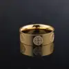 Gold pigment ring