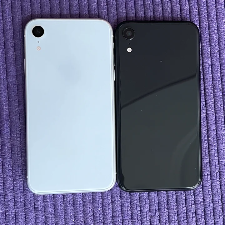 For Apple iPhone 8/x/xr/xs/xsmax Used Mobile Phones 5G Cellular 64GB to 256GB Storage Smart Features Refurbished Condition