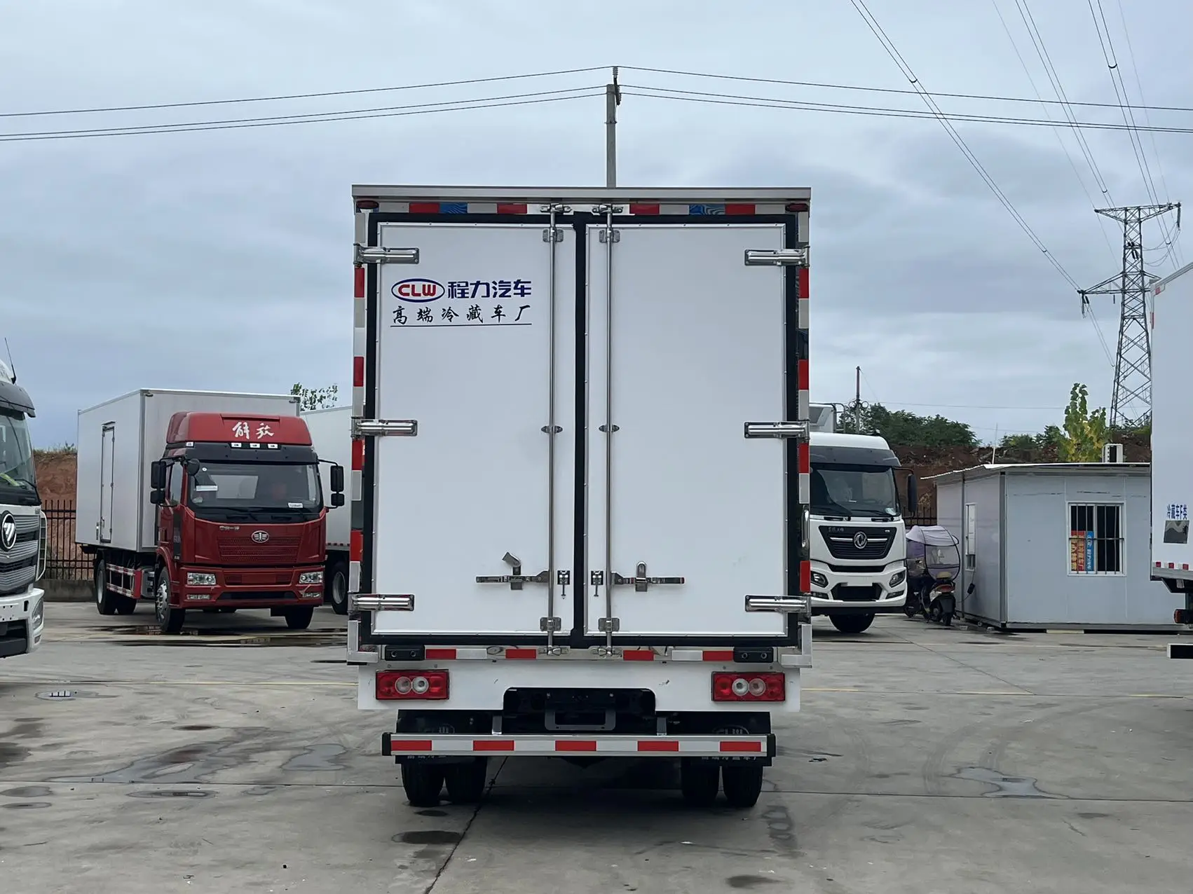 product foton ailing express manual transmission new condition euro 6 fresh food diesel fuel logistics transport refrigerated truck for-3