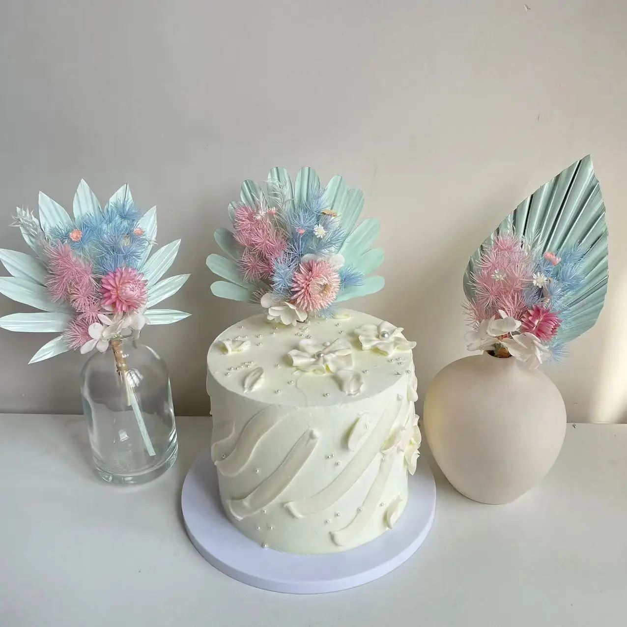 Wholesale Cake Decorations Supplies Dried Flower Cake Topper Palm Leaf