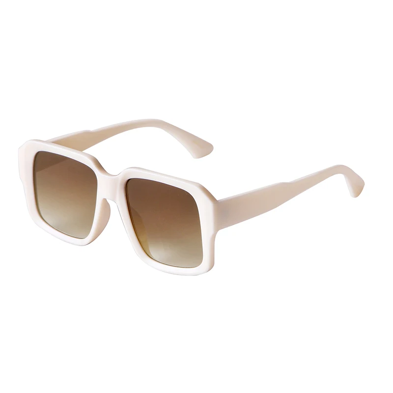 ADE WU STY77270H Oversized Leopard Sun Glasses for Women display picture 3