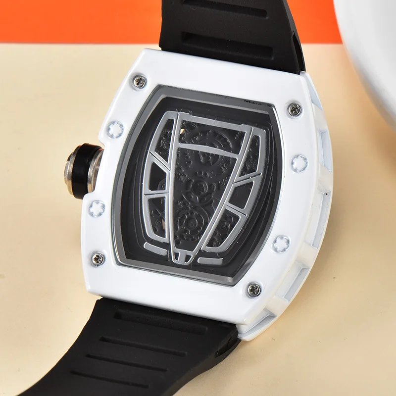 Luxury Men's Hollow Out Quartz Sport Watch
