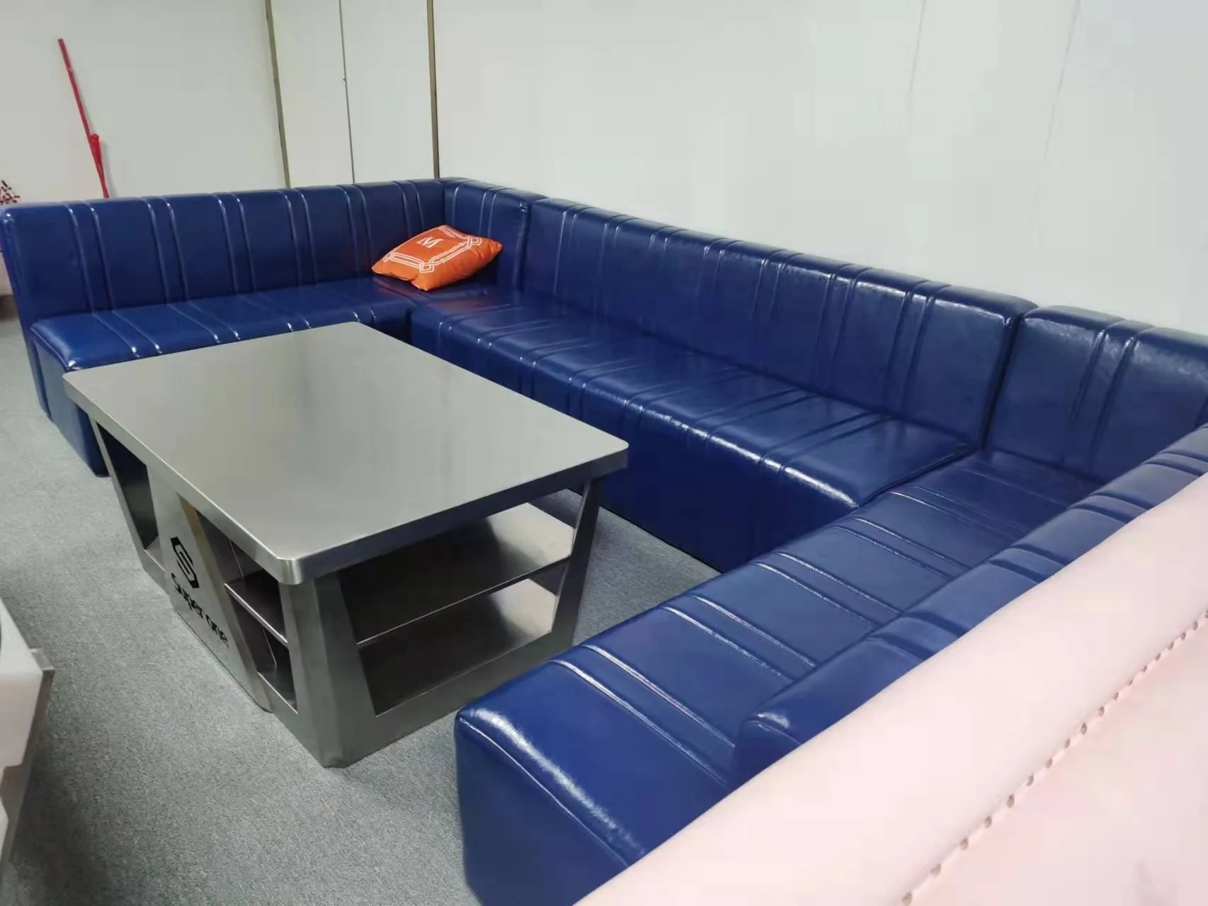 Fancy Navy Blue Leather Club Furnitures Sofa Booth Night Club Sofa