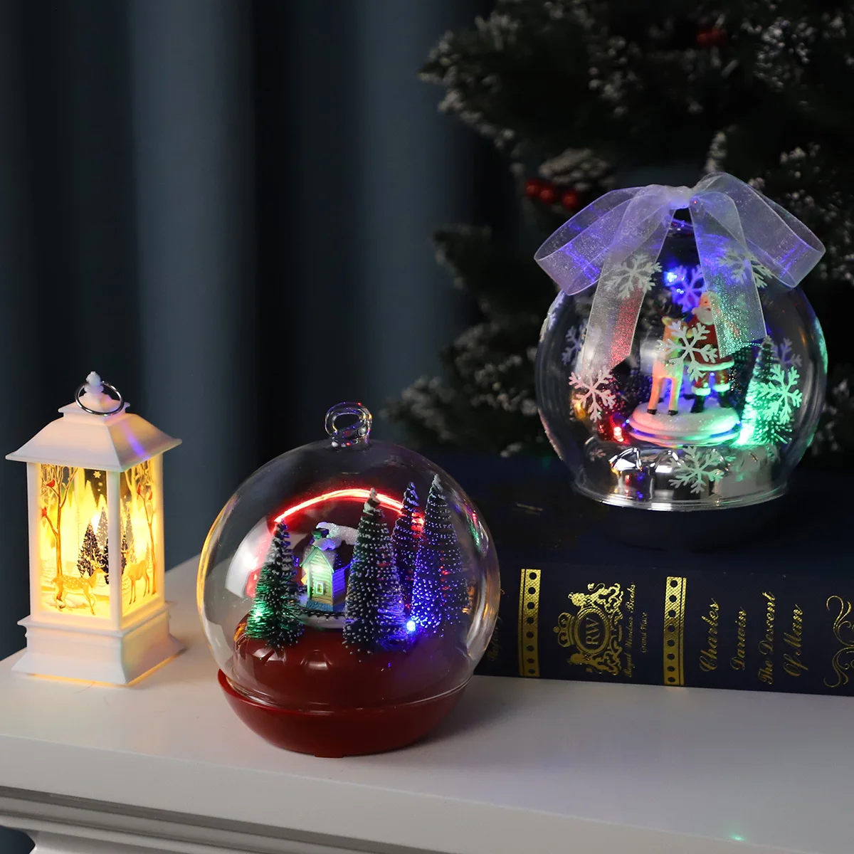 Handmade international electroplating glass blown ball Christmas art glass music rotating ball ornaments presents crafts supplier