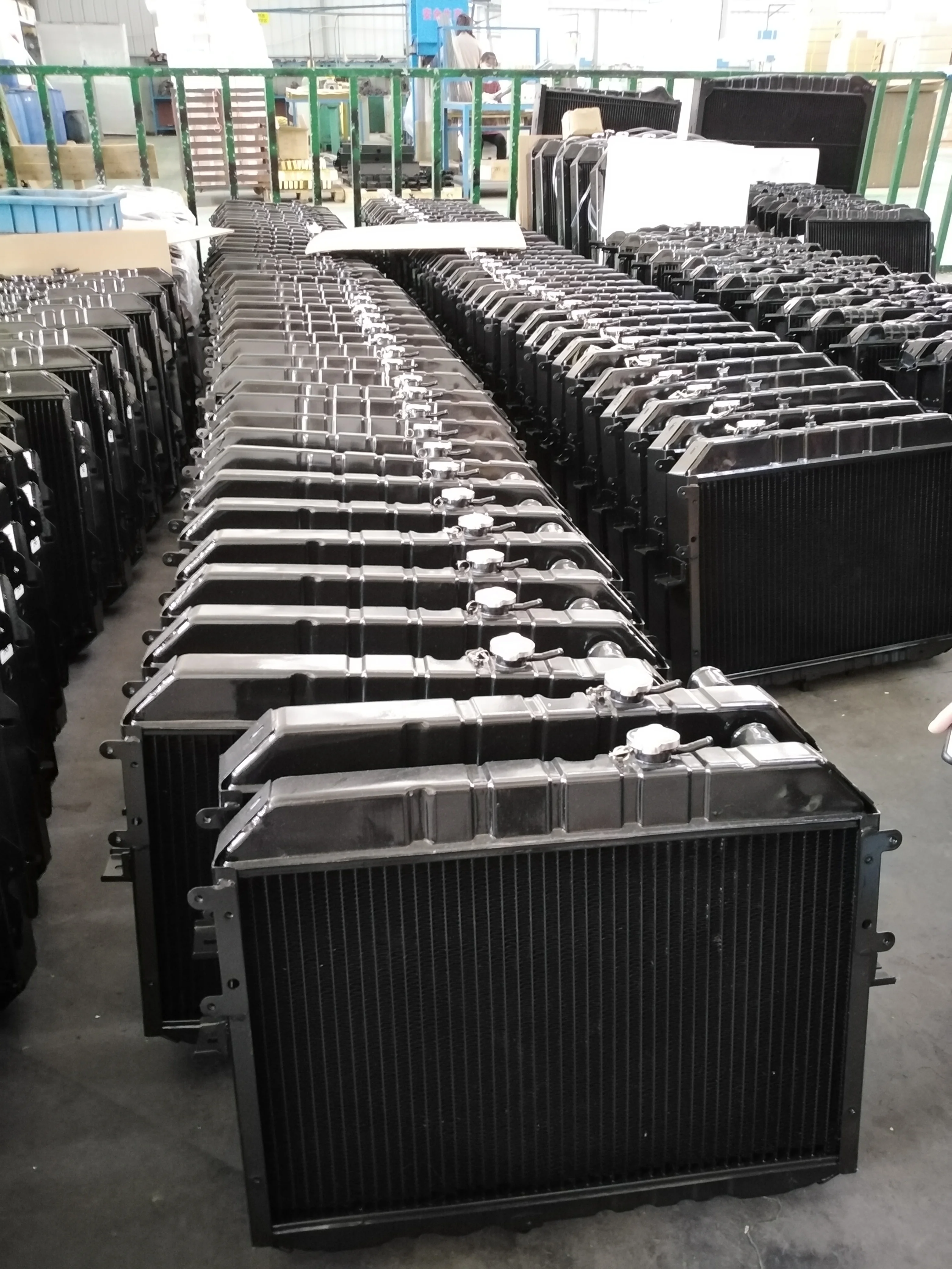 Cooling System 3 Rows Copper Radiator Truck Radiator for KIA BONGO