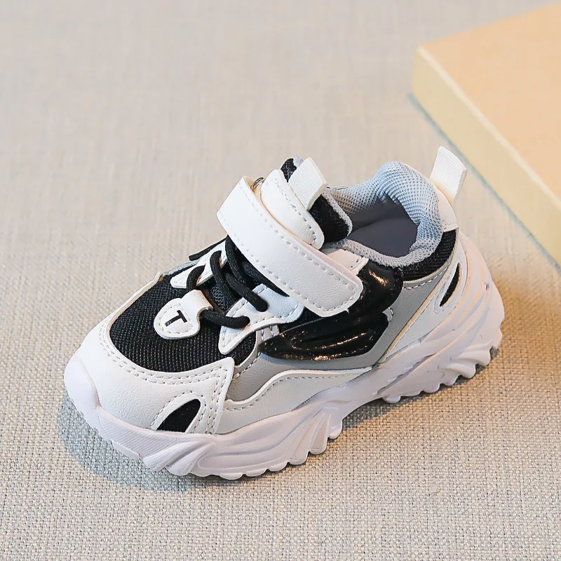 Wholesale Spring Autumn 2023 New Boys' Boat Shoes Korean Style Kids's  Leather Soft Soled Casual Shoes From m.