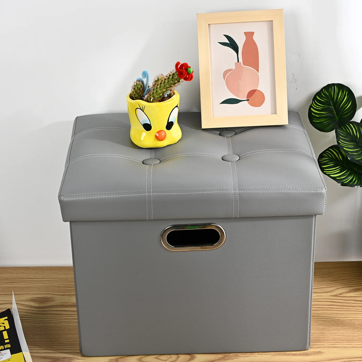 Modern Foldable Eco-Friendly Leather Multi-Function Storage Footrest & Home Storage Stool Ottoman for Bedroom