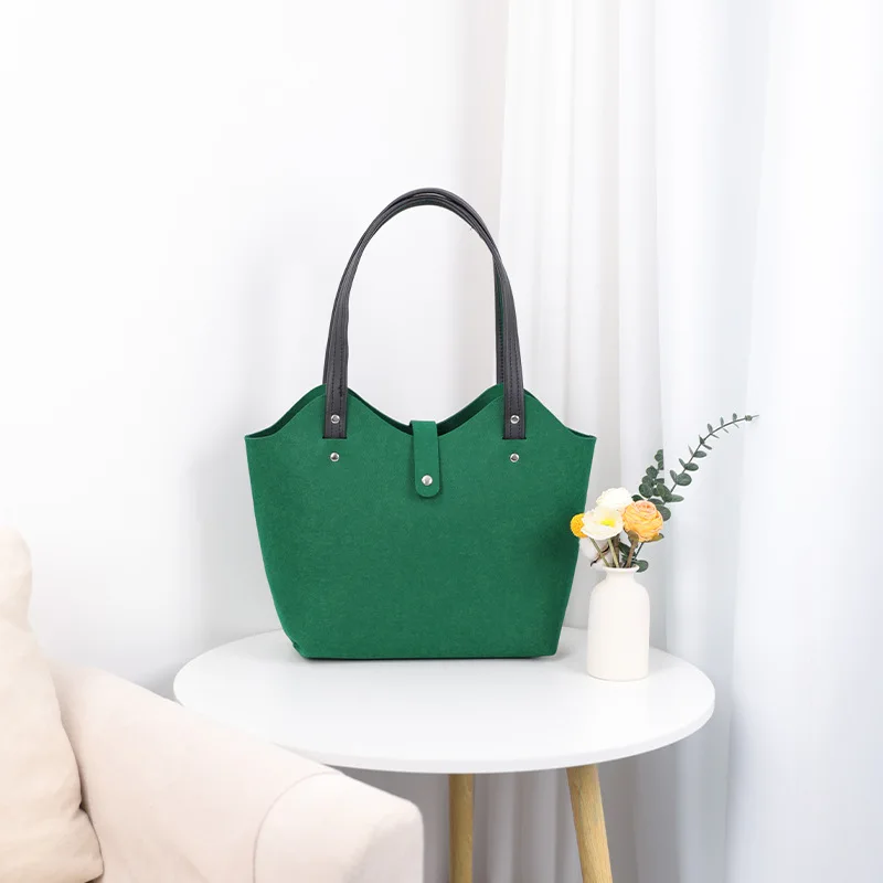 2025 New Large Capacity Felt Fabric Travel Shopping Bag Wool Woman Tote Storage Bags for Gift