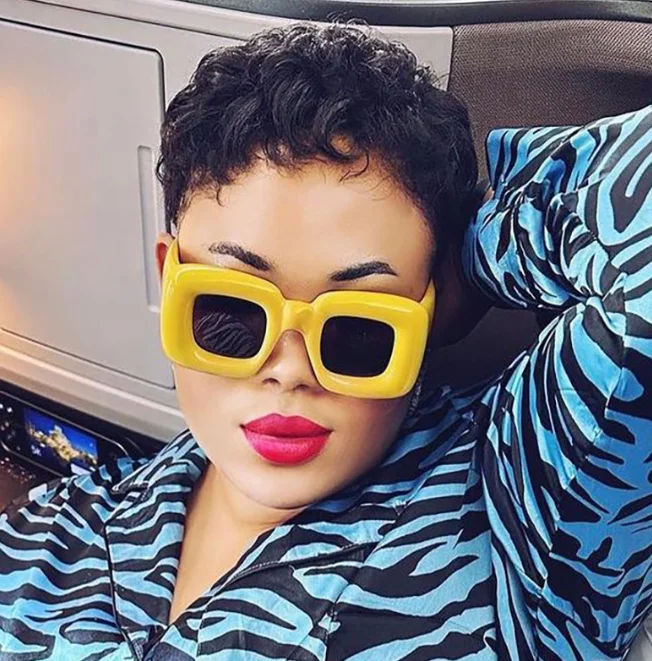 Qmoon Pink Square Glasses Y2K Style Sunglasses for Women