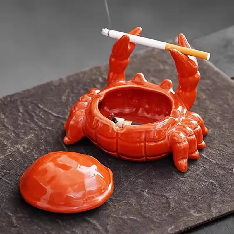 Promotional Creative Ceramic Cigar Ashtray with Lid Cute Crab Design for Office Home Living Room Decoration Ornaments Ash Tray