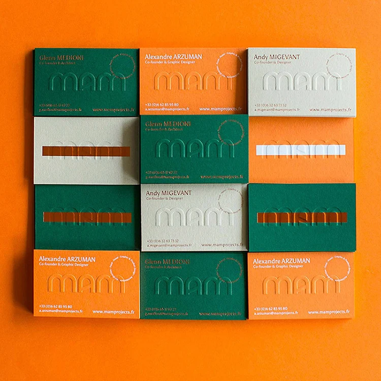 Custom Shape 300gsm Business Card Paper Embossed Stamping Luxury