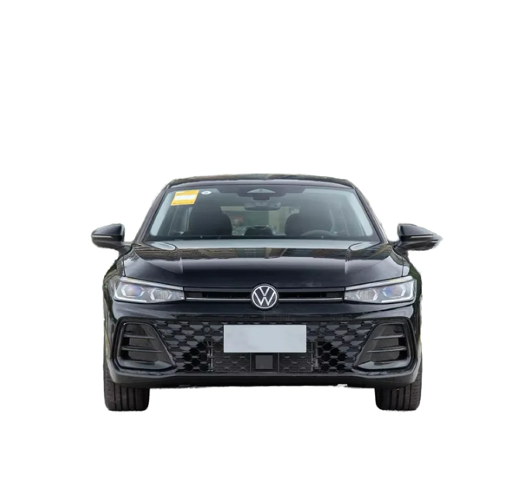 For Volkswagen for Passat 300tsi Star Edition New Automatic FWD with R18 Tires Leather Seats Rear Camera ACC Cruise Control