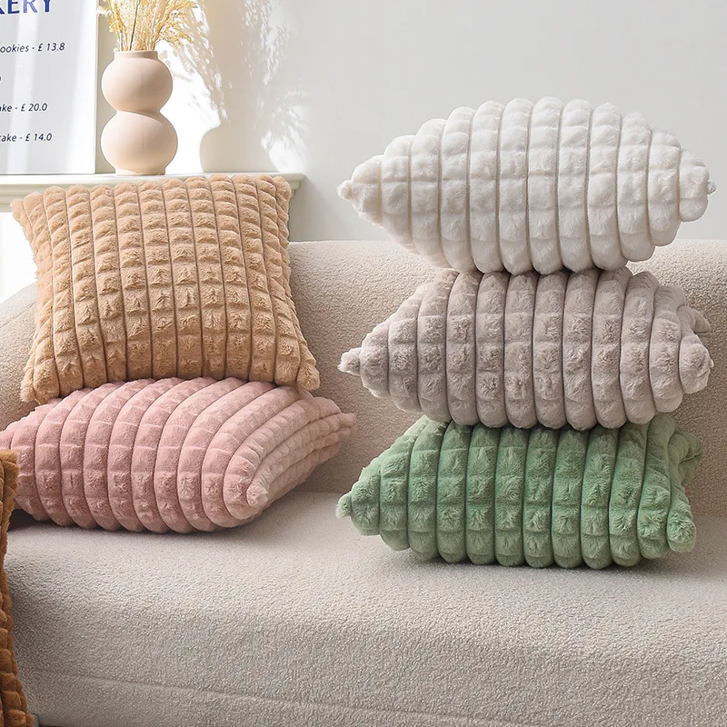 Top Quality Manufacture Wholesale Solid Color Faux Rabbit Fur Sofa Pillow Cover Home Decorative  Throw Pillow