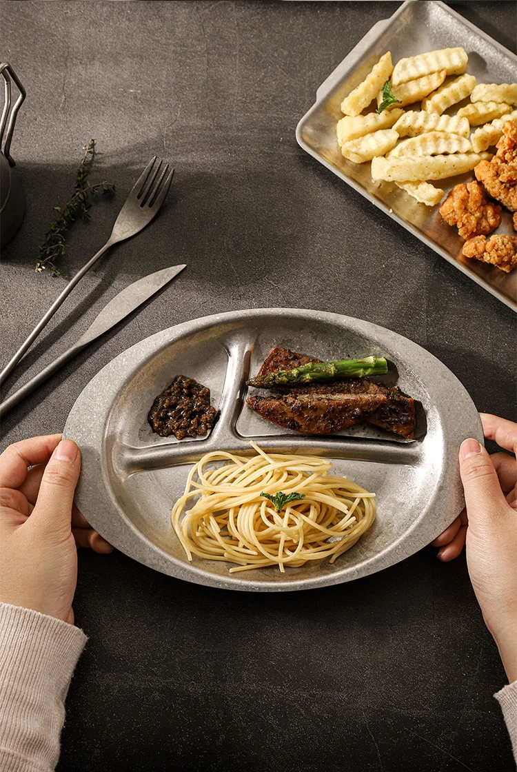 3 compartments stainless steel 304 Oval Retro style restaurant decoration camping food plates