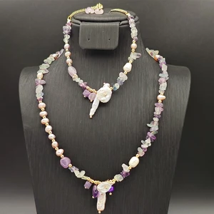 Women's Vintage Style Freshwater Pearl Charm Necklace Copper Gold Plated Jewelry