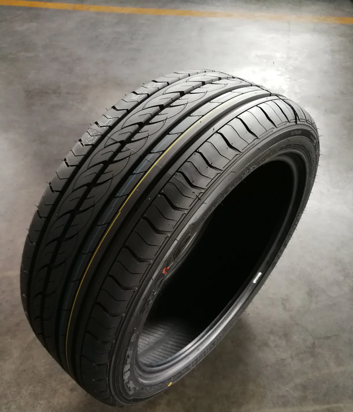 Factory Price Commercial Wheels Tyres Wholesale Joyroad Sport