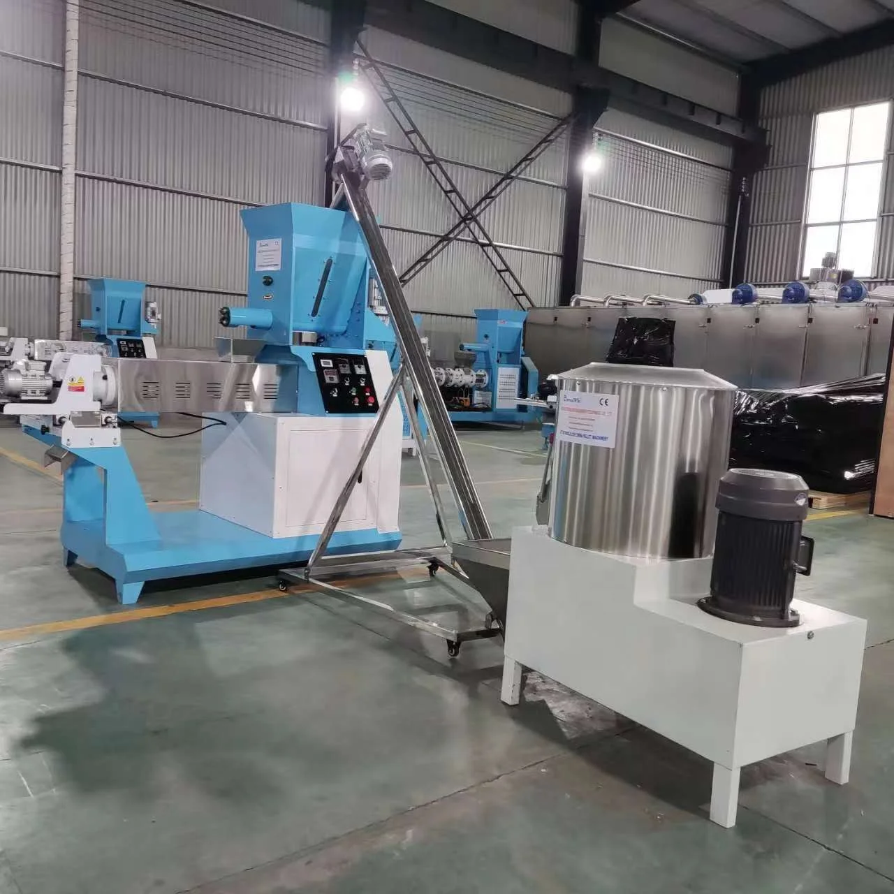 CE Pet Food Processing Machines Small Dry Feed Extruder Dog Food Processing Machine