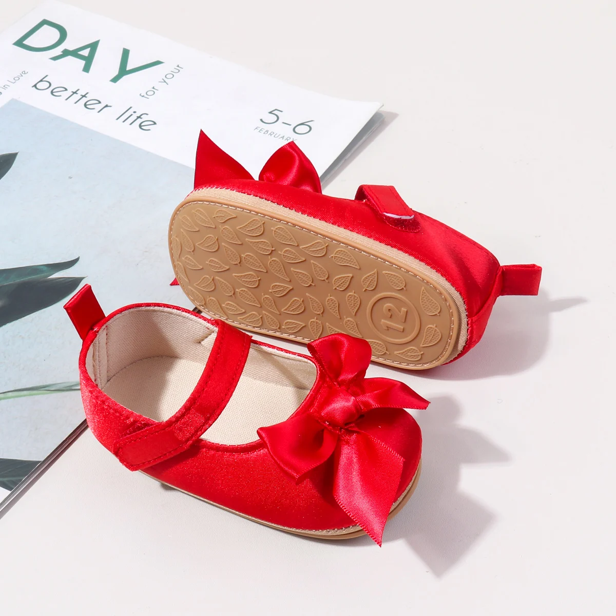 2025 Spring Summer New Arrival Infant Newborn Girl Shoes Breathable Cotton Soft TPR Soles Bowknot Princess Baby Shoes supplier