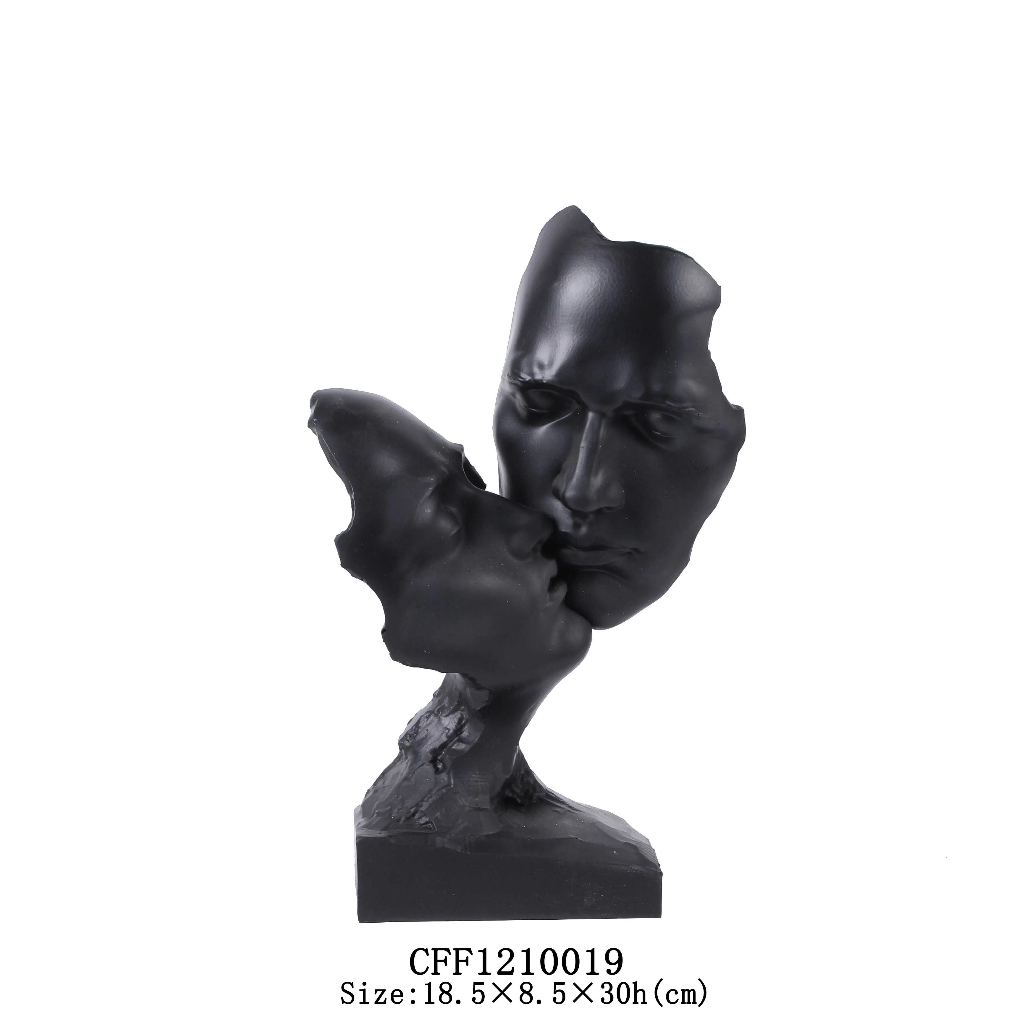 Resin Abstract Couple Love Figure Resin Handcrafted Men Woman Statues Sculpture For Wedding Gift supplier