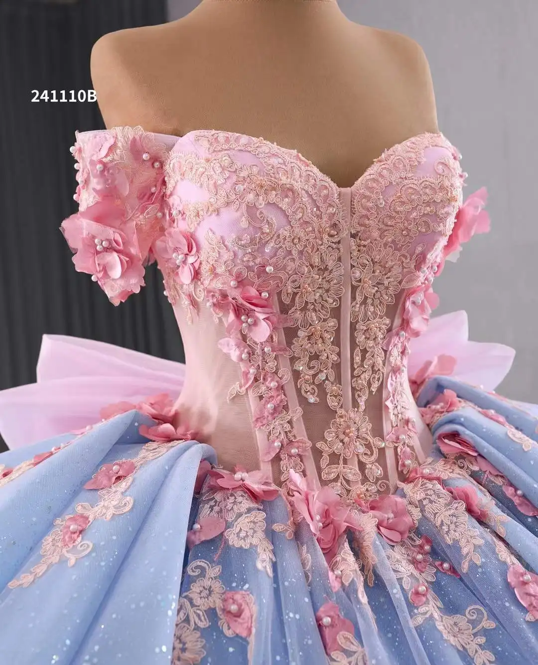 QUEENSGOWN Elegant Pink Blue Quinceanera Evening Ball Gown Sweetheart  Off-shoulder Party Dress 3d Flower Women Evening Gown